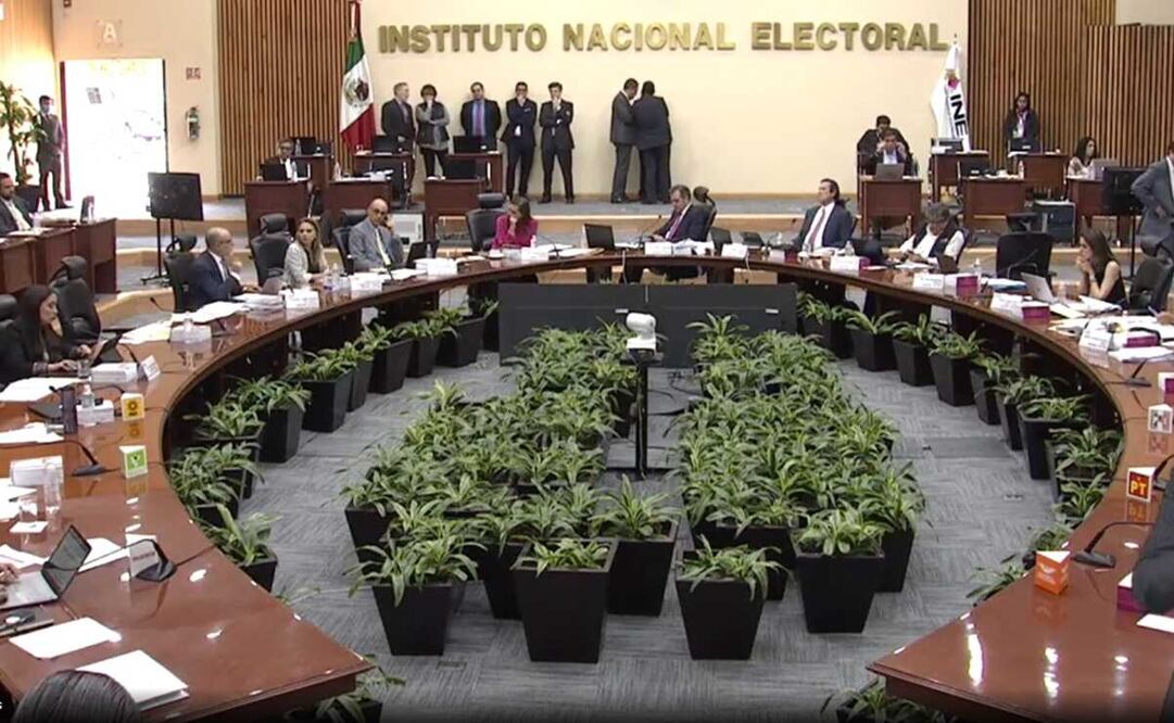 El informe del INE revela que Morena no devolvió ni una parte de los mil 783 millones de pesos en prerrogativas que recibió durante 2022. Foto: captura de video
