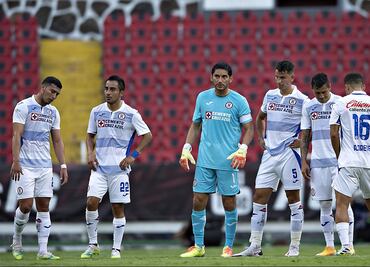 Jugador de Cruz Azul con las horas contadas en el club