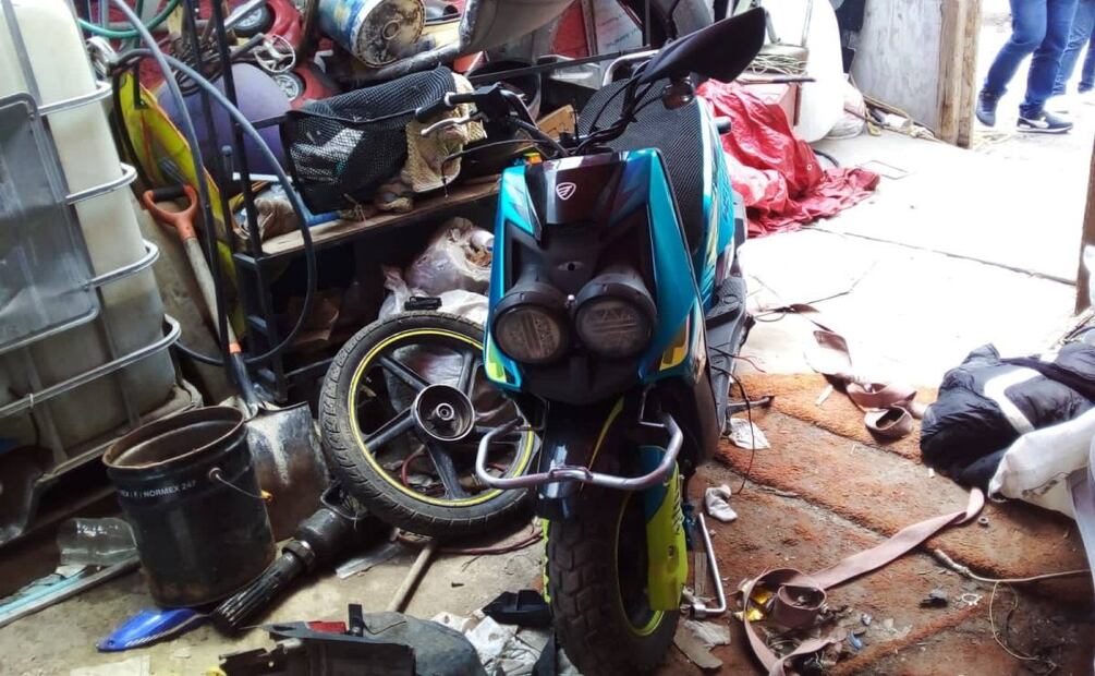 Luego de la detención de los cinco individuos por parte de los agentes municipales, la FGJEM solicitó una orden de cateo al domicilio donde intentaron ocultarse. Foto: Especial