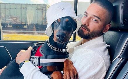 Maluma luce lujosa cadena de diamantes inspirada en su perro 
