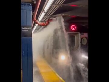 Remanentes de "Ida" inundan metro de Nueva York; hay estado de emergencia