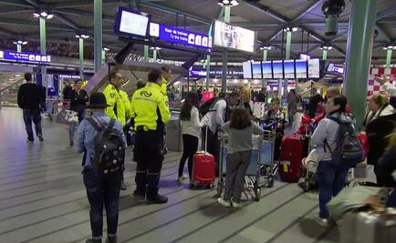 Gobierno neerlandés impulsa plan para reducir tráfico aéreo en Amsterdam-Schiphol