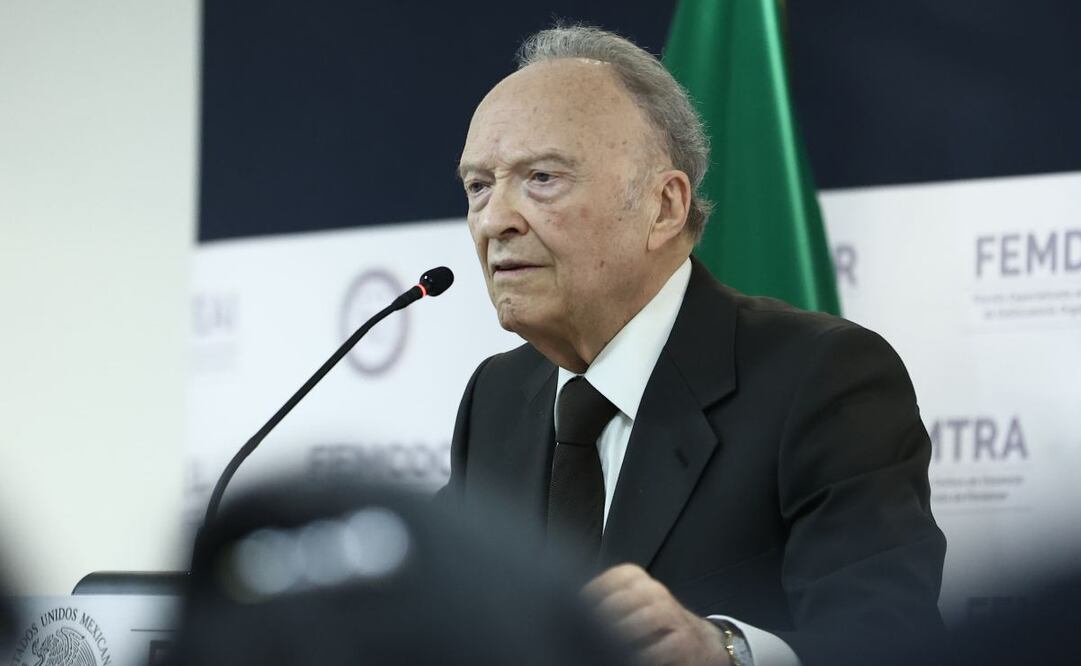 Alejandro Gertz Manero, titular de la FGR, en conferencia de prensa este 19 de marzo del 2025. Foto: Gabriel Pano / EL UNIVERSAL