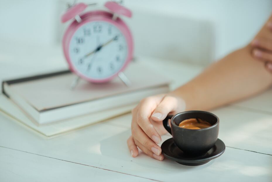 Los beneficios de tomar café en ayunas han generado debate entre expertos y consumidores habituales. Foto: Freepik