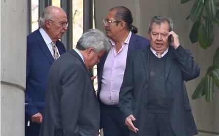 Intelectuales, artistas y políticos ven un "inminente fraude electoral"