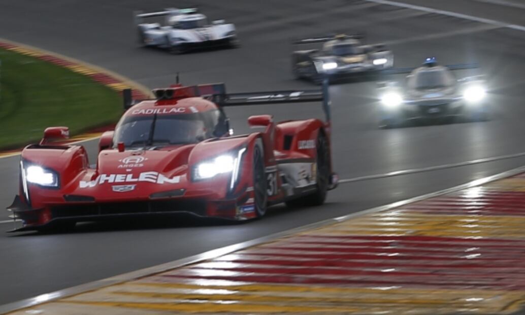 Cadillac regresa a Le Mans en 2023 con un auto de carreras híbrido