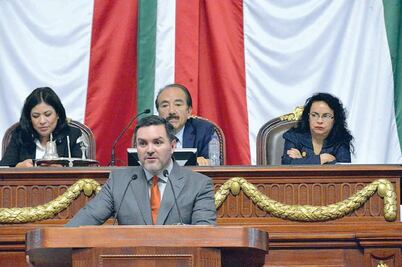 Buscan echar abajo liderazgo de Morena en la Jucopo