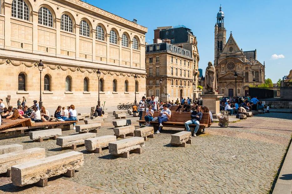 La célebre e histórica Universidad Sorbona se encuentra en el Barrio Latino. Foto: iStock