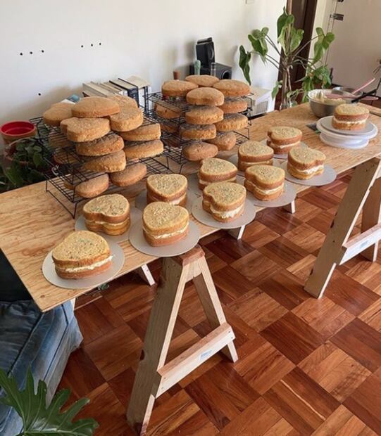 Estos artistas sobrevivieron la pandemia gracias a su pastelería Cuarentena Baking, ahora se enfrentan a la inflación