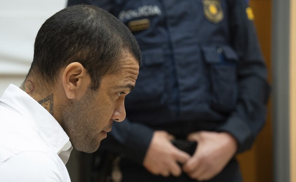 Dani Alves, en juicio, al que la Audiencia de Barcelona ha acordado dejar en libertad provisional - Foto: EFE