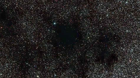 Un poema de 21 mil versos será lanzado a una nebulosa a 600 años luz de la Tierra