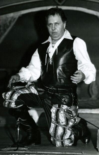 Las cinco facetas poco conocidas de Paco Stanley 