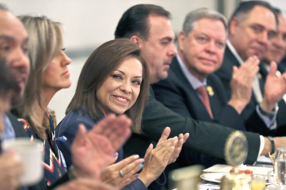 Ante rotarios de este municipio, Josefina Vázquez Mota dijo que al eliminar la corrupción se liberararán recursos para generar empleos (CRISTOPHER ROGEL BLANQUET. EL UNIVERSAL)