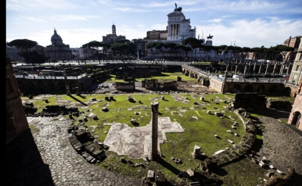 Arqueólogos hallan en Roma bustos de Dionisio y el emperador Augusto