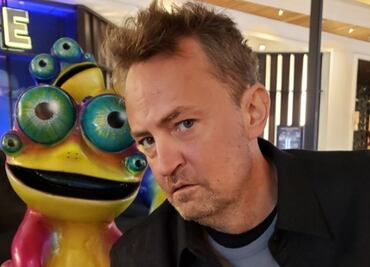 Asistente de Matthew Perry, "limpió la escena" después de la muerte de la estrella de "Friends"