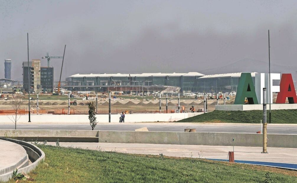 El aumento de la obra obedece a revaloraciones técnicas que permitirán más seguridad, certeza y calidad del servicio, así como a costos no considerados previamente para la mejora de vialidades. Fotos: ARCHIVO EL UNIVERSAL