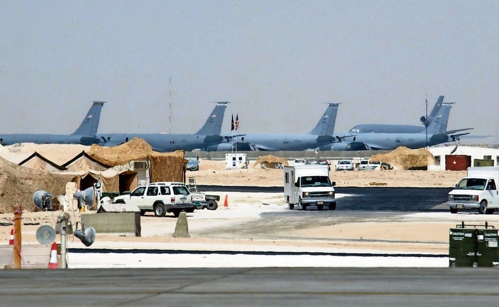 Imagen de la base militar de EU en Al-Udeid, al sur de Doha, Qatar, la cual fue objetivo ayer del ataque iraní. Foto Rabih Moghrabi / AFP
