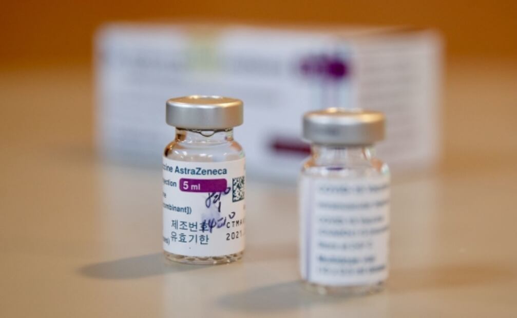 ¿Cómo puede la vacuna de AstraZeneca contra Covid-19 causar coágulos de sangre?
