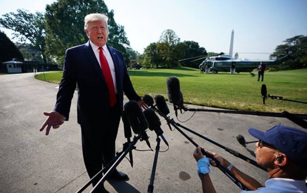 En medio de protestas, Trump realiza visita a El Paso y Dayton tras tiroteos