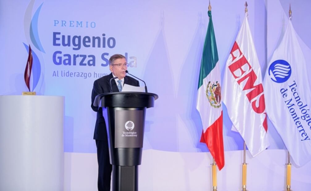 Tec de Monterrey y FEMSA premian proyectos con impacto social
