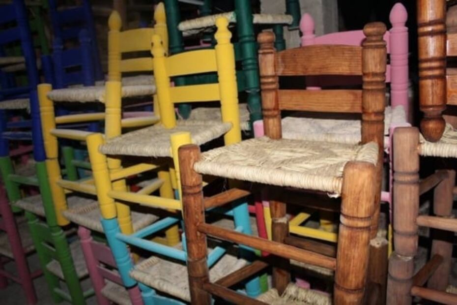 El arte de tejer sillas de madera, una tradición que distingue a Tenancingo a nivel nacional