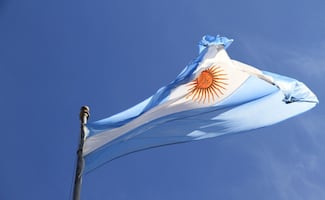 Argentina regresará al mercado internacional de deuda con la emisión de un bono en dólares a 4 años
