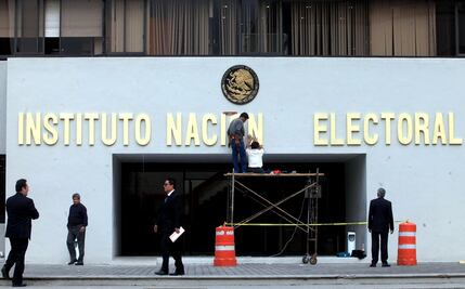Denuncia INE fraude en contratación de personal electoral