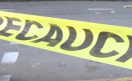 Localizan 3 cuerpos junto a auto abandonado sobre carretera Guadalajara a Morelia