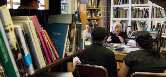 Biblioteca del Centro de la Imagen cierra por mantenimiento; abrirá en enero de 2026