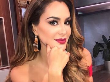 Ninel Conde eleva la temperatura en Instagram en bikini metálico