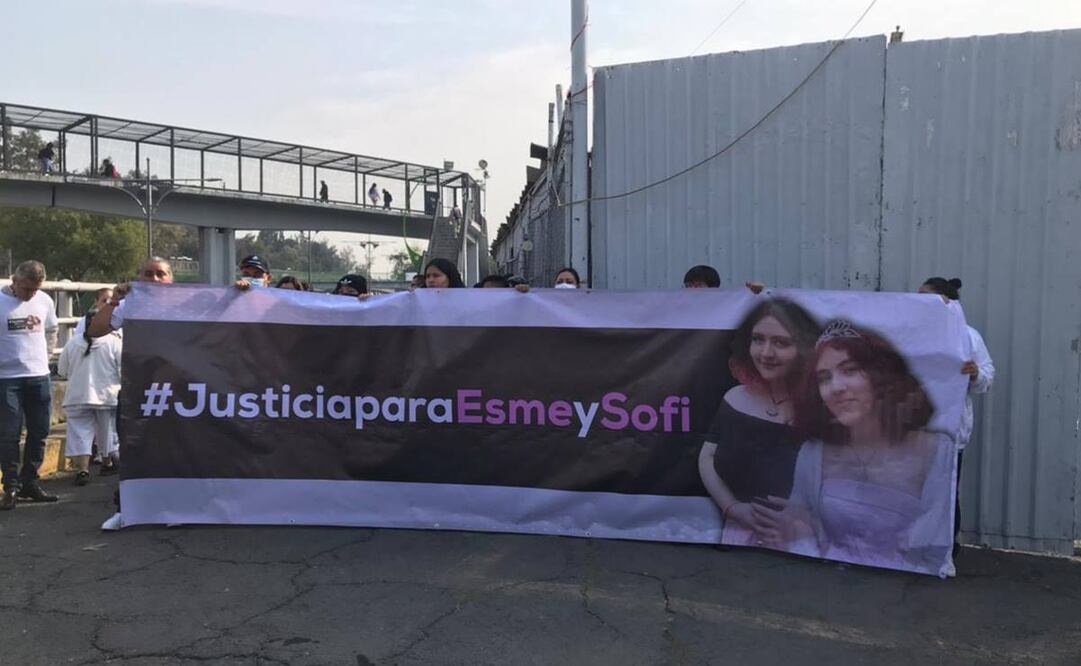 Padres de jóvenes se manifiestan. Foto: Kevin Ruiz/ EL UNIVERSAL