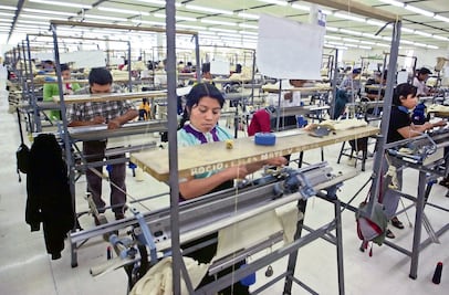 Salarios mínimos y nivel de ingresos de la población en México