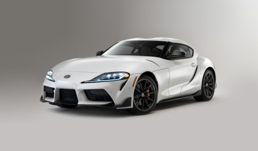 Toyota GR Supra tendrá transmisión manual