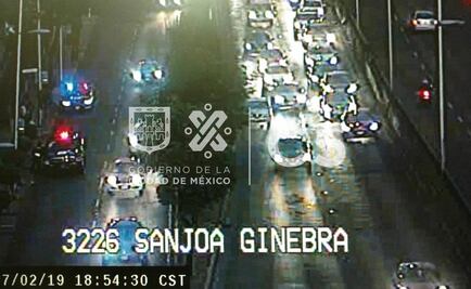 Reportan incendio de vehículo en la Miguel Hidalgo