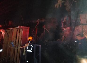 Incendio en Chalco deja 3 muertos y 4 heridos