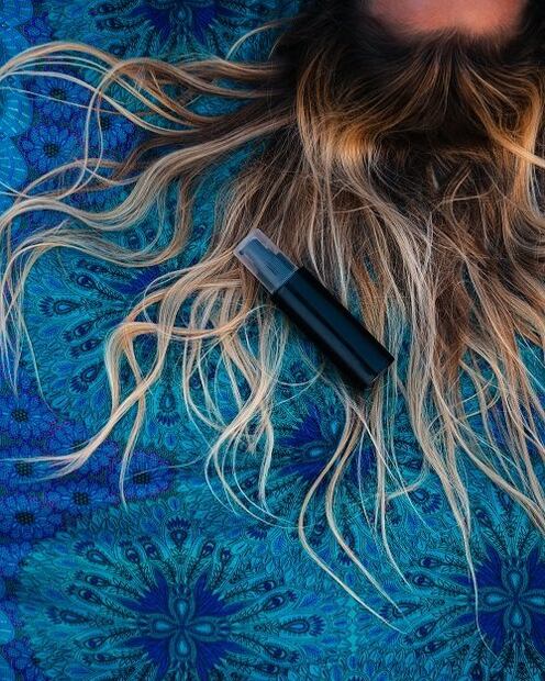 ¿Por qué es importante usar un protector térmico para el cabello?