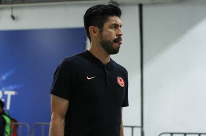 Oribe Peralta aprendió a ser inmune a las críticas
