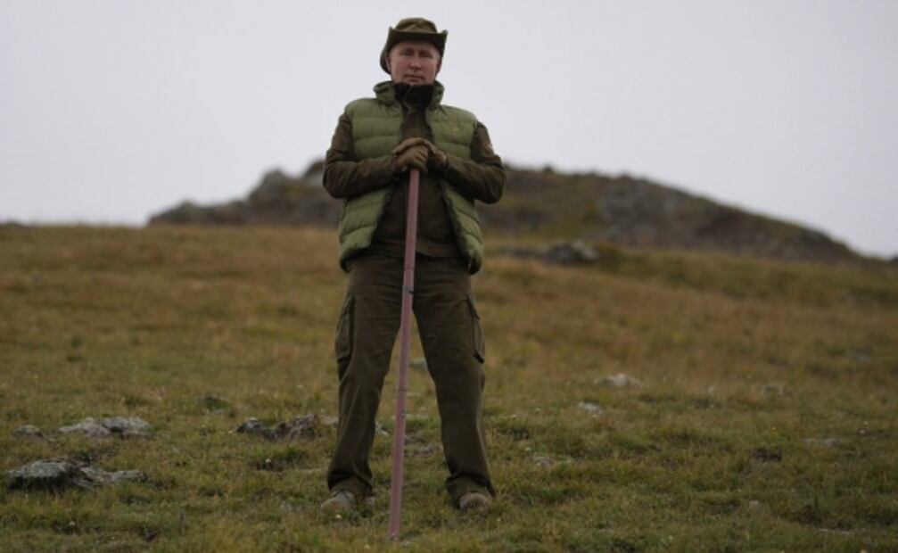 Putin celebra su 67 cumpleaños en la taiga siberiana