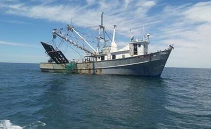 Aseguran barco camaronero en área de protección de la vaquita marina