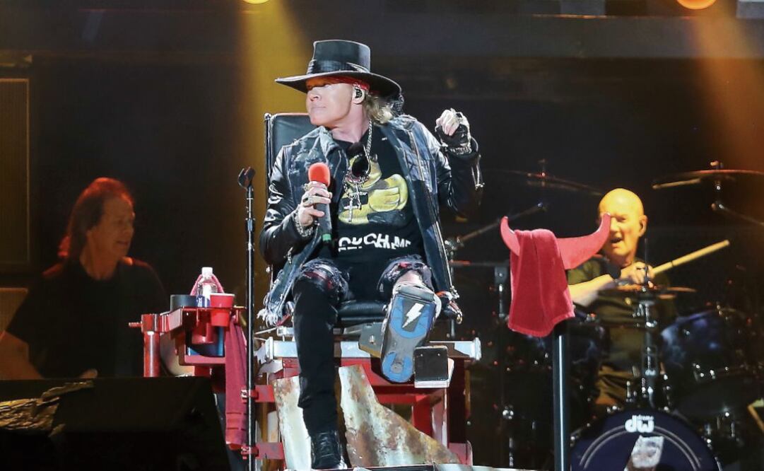 Axl Rose conquista a los seguidores de AC/DC