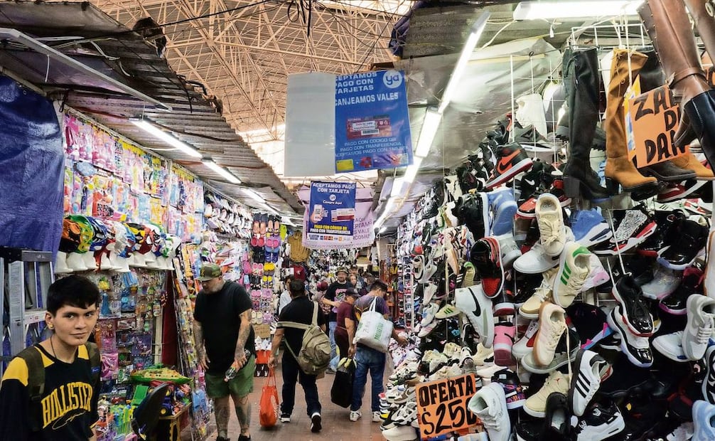 Algunos locatarios señalan que desde que aceptan transferencias bancarias sus
ganancias se han incrementado
20% o 30%. Foto: Osmar Alvarado / EL UNIVERSAL