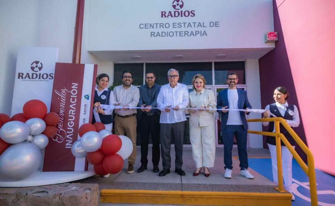 Rubén Rocha, gobernador de Sinaloa, inaugura Centro Estatal de Radioterapia, para pacientes con cáncer / Foto: Especial