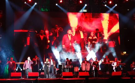 Ángeles Azules reciben el 2018 con concierto en el Ángel