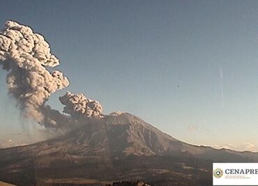 Popocatépetl registra explosión con alto contenido de ceniza
