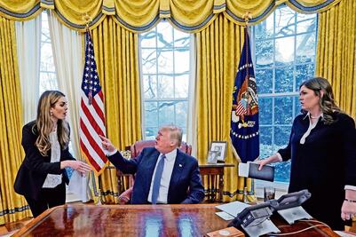 Renuncia Hope Hicks, directora de comunicación de Trump