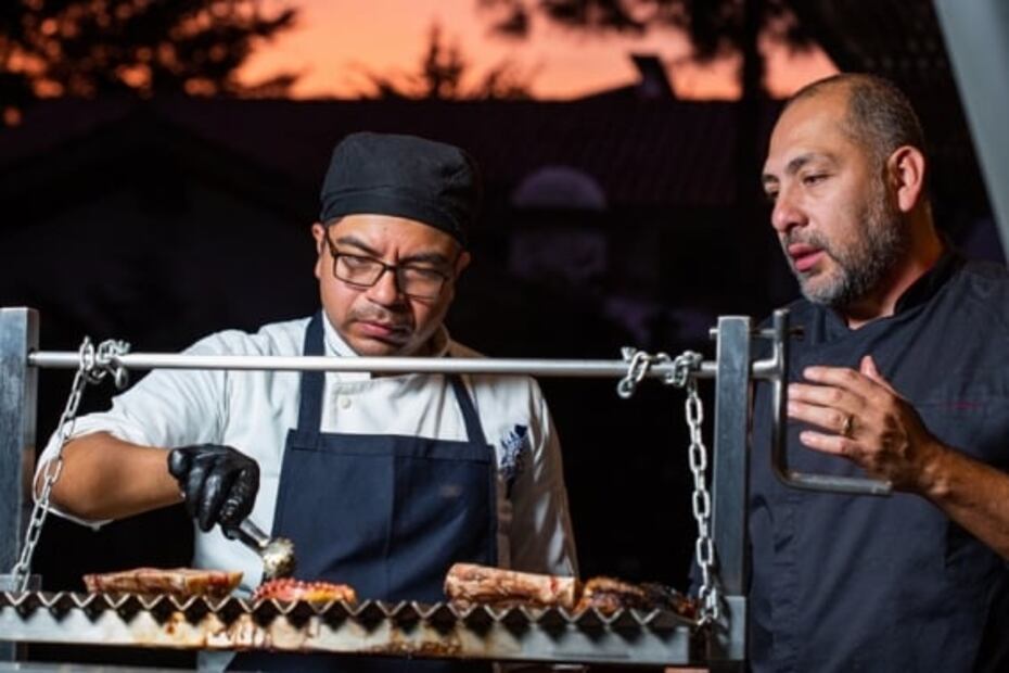 Disfruta de carne y mariscos a la parrilla en la Condesa