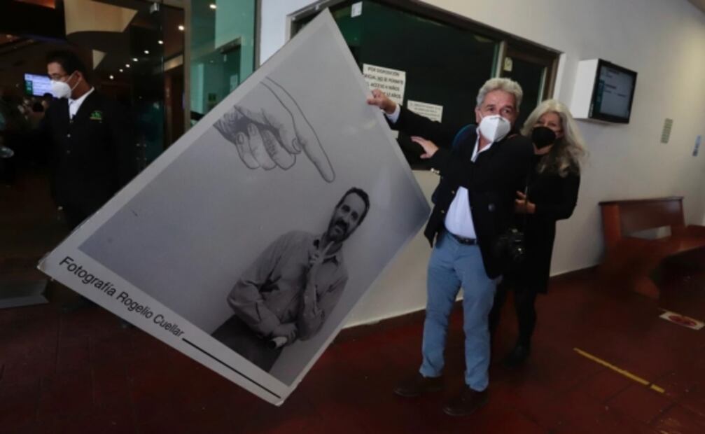 Amigos dan el último adiós a Vicente Rojo