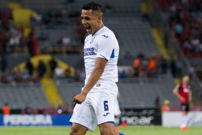 Cruz Azul se impone al Atlas en el Jalisco