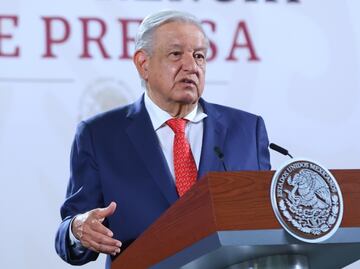 “¡No están solos, no están solos!”: AMLO arenga a legisladores por aprobación de reforma judicial