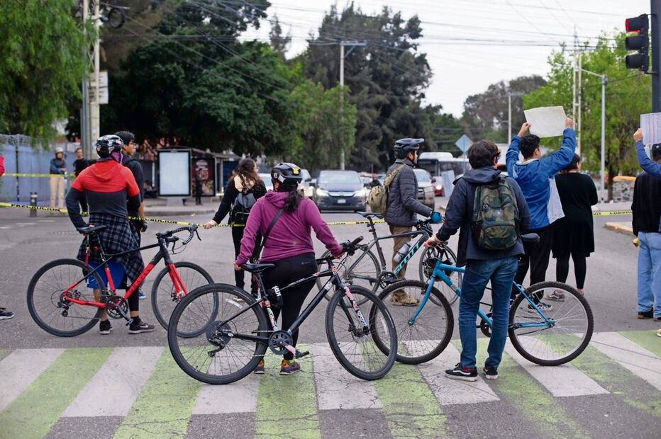 Tomar las calles para llevar a cabo una rodada verde es una gran oportunidad que encontraron las mujeres para hacerse visibles y demostrar que están en favor de los derechos sexuales y reproductivos. Foto: EL UNIVERSAL